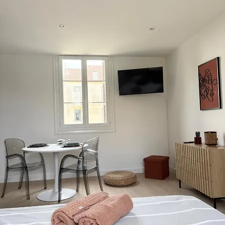 Bienvenue Chez Vous ! Апартаменти Аяччо